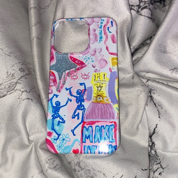 red bubble trendy iphone case - Picture 1 of 3